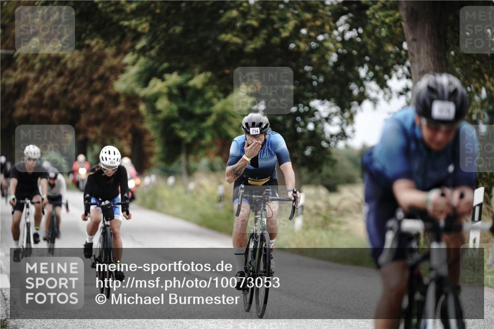 30.08.2026 - Elbe Triathlon Hamburg Michael Burmester http://msf.ph/oto/10073053 30.08.2026 10:28:31 Radfahren 395, 714, 789, 843, 854, 896, 979 meine-sportfotos.de