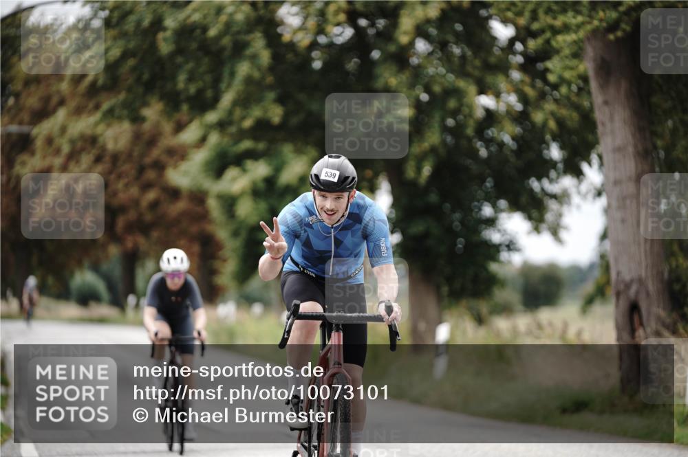 30.08.2026 - Elbe Triathlon Hamburg Michael Burmester http://msf.ph/oto/10073101 30.08.2026 10:29:18 Radfahren 539, 799 meine-sportfotos.de