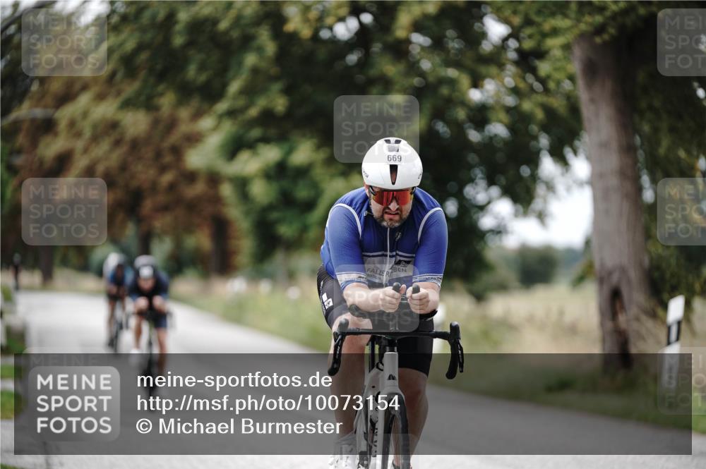 30.08.2026 - Elbe Triathlon Hamburg Michael Burmester http://msf.ph/oto/10073154 30.08.2026 10:30:03 Radfahren 669, 768, 918, 1098 meine-sportfotos.de