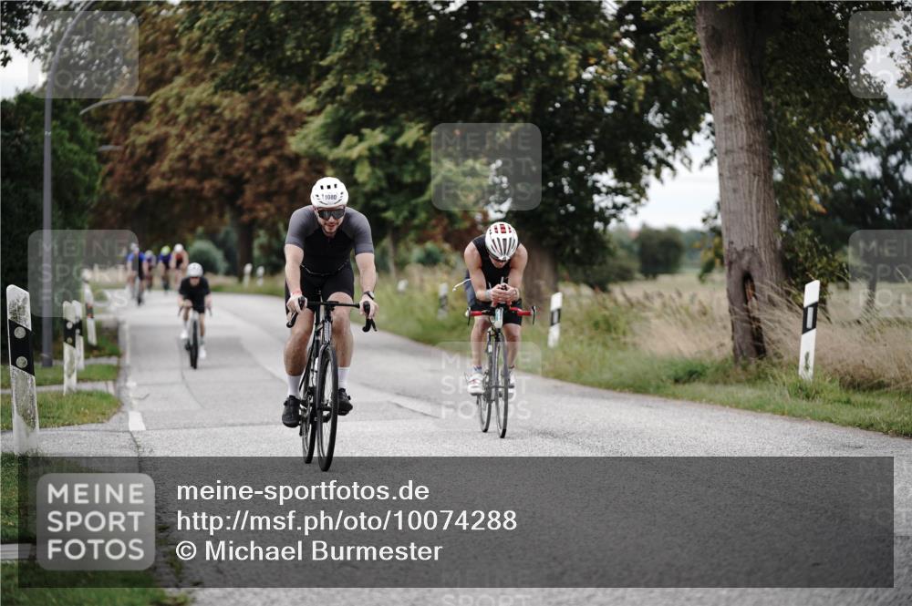 30.08.2026 - Elbe Triathlon Hamburg Michael Burmester http://msf.ph/oto/10074288 30.08.2026 10:46:24 Radfahren 984, 1080, 1132, 1280, 1320 meine-sportfotos.de