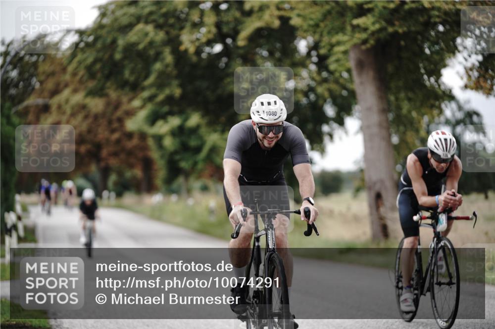 30.08.2026 - Elbe Triathlon Hamburg Michael Burmester http://msf.ph/oto/10074291 30.08.2026 10:46:24 Radfahren 984, 1080, 1132, 1280, 1320 meine-sportfotos.de