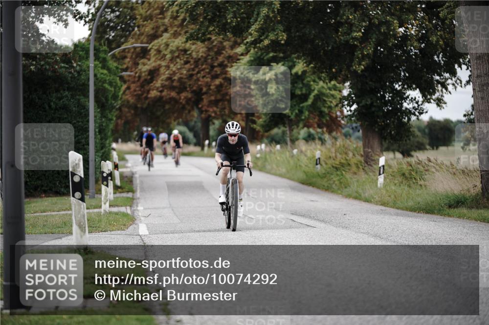 30.08.2026 - Elbe Triathlon Hamburg Michael Burmester http://msf.ph/oto/10074292 30.08.2026 10:46:26 Radfahren 1057, 1080, 1114, 1132, 1169, 1320 meine-sportfotos.de