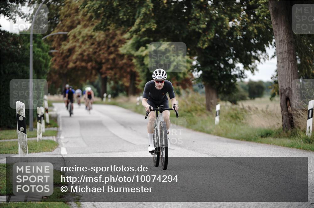 30.08.2026 - Elbe Triathlon Hamburg Michael Burmester http://msf.ph/oto/10074294 30.08.2026 10:46:27 Radfahren 1057, 1114, 1132, 1169, 1320 meine-sportfotos.de