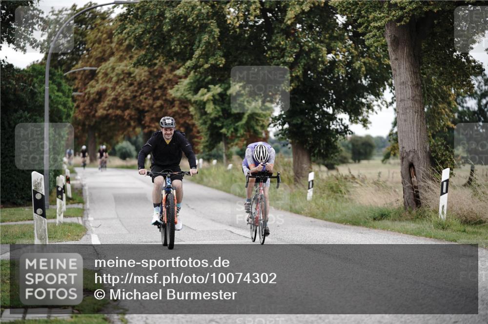 30.08.2026 - Elbe Triathlon Hamburg Michael Burmester http://msf.ph/oto/10074302 30.08.2026 10:46:35 Radfahren 789, 1057, 1087, 1114, 1169 meine-sportfotos.de