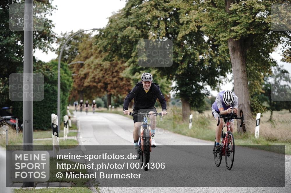 30.08.2026 - Elbe Triathlon Hamburg Michael Burmester http://msf.ph/oto/10074306 30.08.2026 10:46:36 Radfahren 789, 1057, 1087, 1169 meine-sportfotos.de