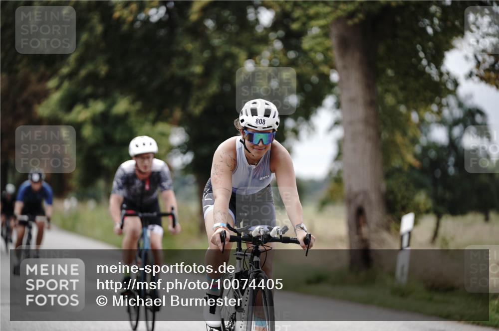 30.08.2026 - Elbe Triathlon Hamburg Michael Burmester http://msf.ph/oto/10074405 30.08.2026 10:47:47 Radfahren 808, 926, 934, 1013, 1076 meine-sportfotos.de