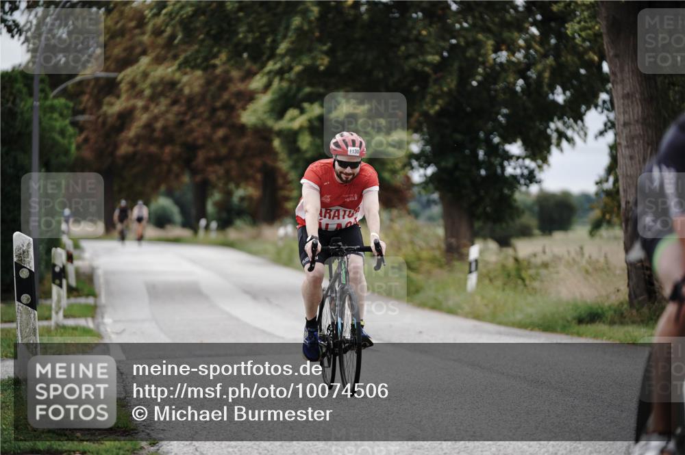 30.08.2026 - Elbe Triathlon Hamburg Michael Burmester http://msf.ph/oto/10074506 30.08.2026 10:48:47 Radfahren 1130, 1313, 1334 meine-sportfotos.de