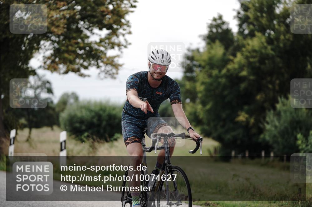 30.08.2026 - Elbe Triathlon Hamburg Michael Burmester http://msf.ph/oto/10074627 30.08.2026 10:50:47 Radfahren 1121 meine-sportfotos.de