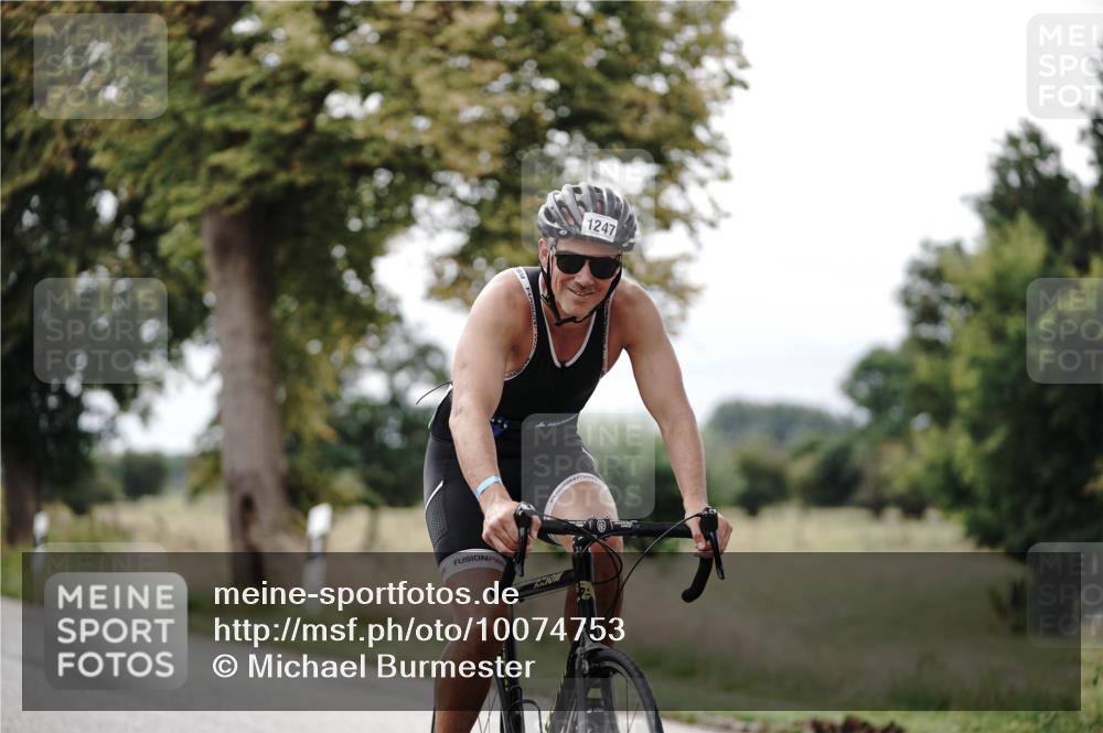 30.08.2026 - Elbe Triathlon Hamburg Michael Burmester http://msf.ph/oto/10074753 30.08.2026 10:52:23 Radfahren 1068, 1110, 1212, 1247, 1268, 1300 meine-sportfotos.de
