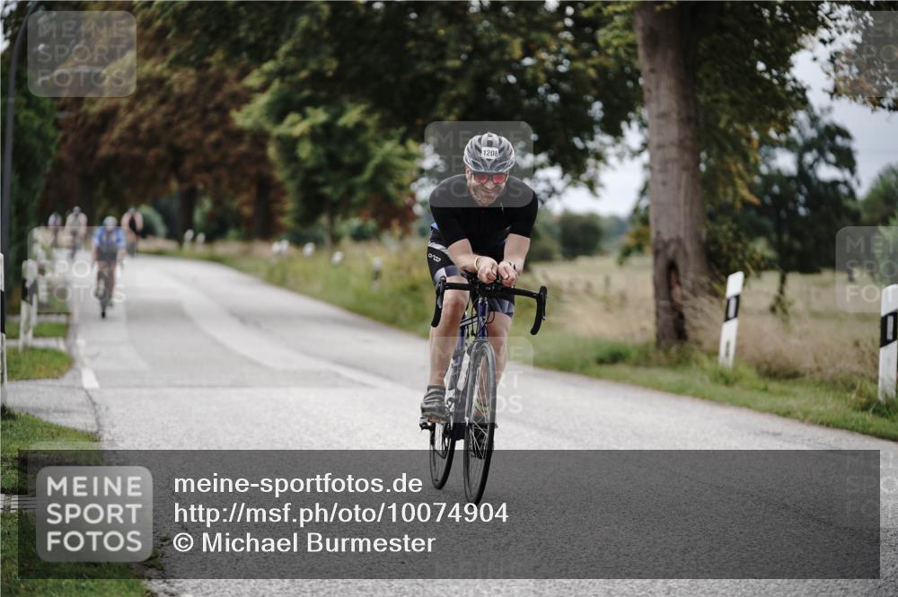 30.08.2026 - Elbe Triathlon Hamburg Michael Burmester http://msf.ph/oto/10074904 30.08.2026 10:54:56 Radfahren 1062, 1176, 1208, 1336 meine-sportfotos.de
