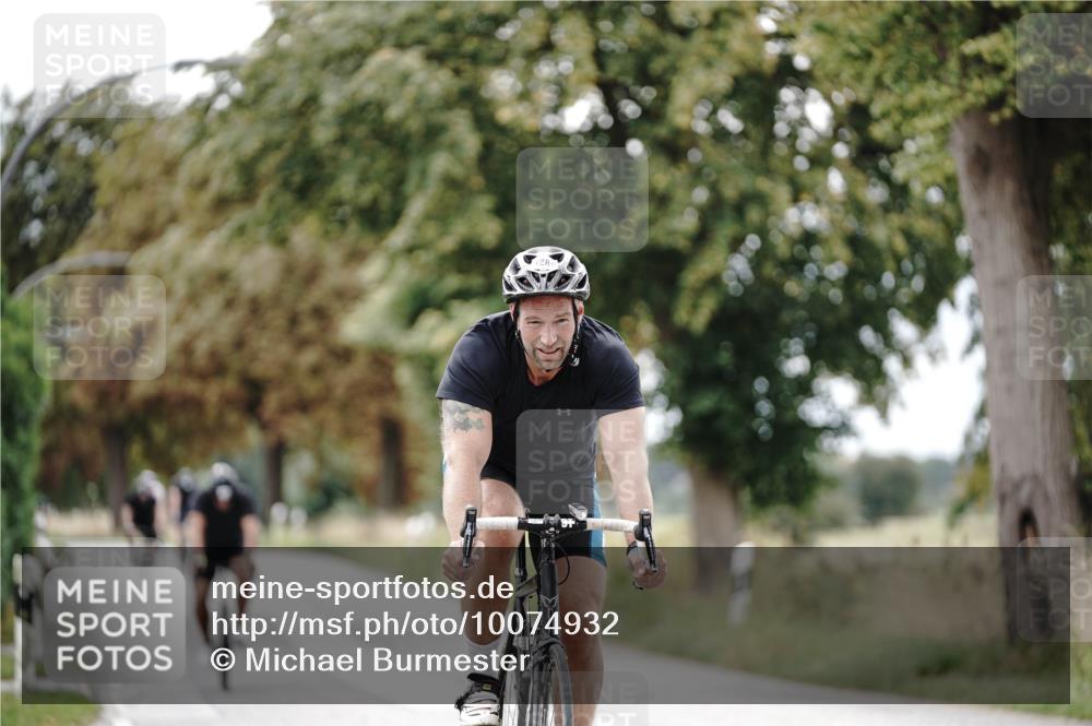 30.08.2026 - Elbe Triathlon Hamburg Michael Burmester http://msf.ph/oto/10074932 30.08.2026 10:55:21 Radfahren 1166, 1270, 1288 meine-sportfotos.de