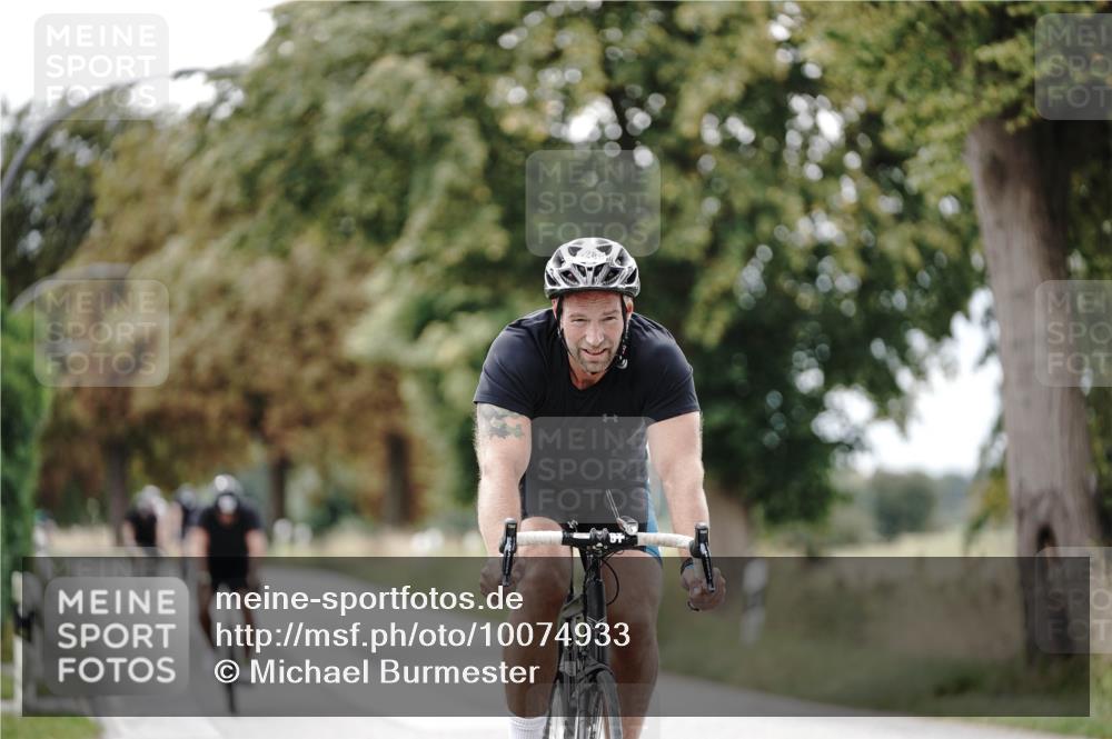 30.08.2026 - Elbe Triathlon Hamburg Michael Burmester http://msf.ph/oto/10074933 30.08.2026 10:55:21 Radfahren 1166, 1270, 1288 meine-sportfotos.de