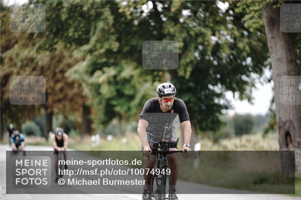 30.08.2026 - Elbe Triathlon Hamburg Michael Burmester http://msf.ph/oto/10074949 30.08.2026 10:55:33 Radfahren 1018, 1198, 1238, 1440 meine-sportfotos.de