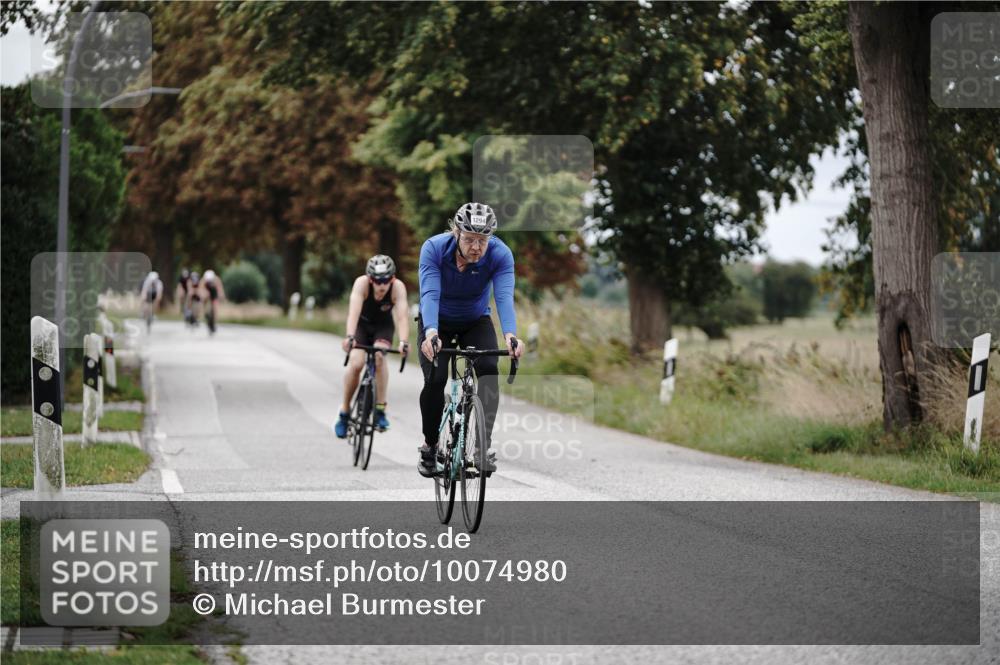 30.08.2026 - Elbe Triathlon Hamburg Michael Burmester http://msf.ph/oto/10074980 30.08.2026 10:56:26 Radfahren 1248, 1294, 1439 meine-sportfotos.de
