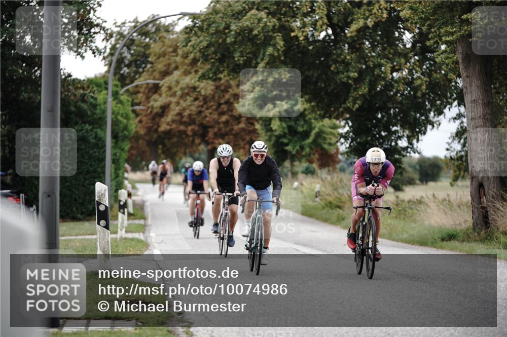 30.08.2026 - Elbe Triathlon Hamburg Michael Burmester http://msf.ph/oto/10074986 30.08.2026 10:56:48 Radfahren 974, 1026, 1126, 1191, 1193, 1276, 1304 meine-sportfotos.de