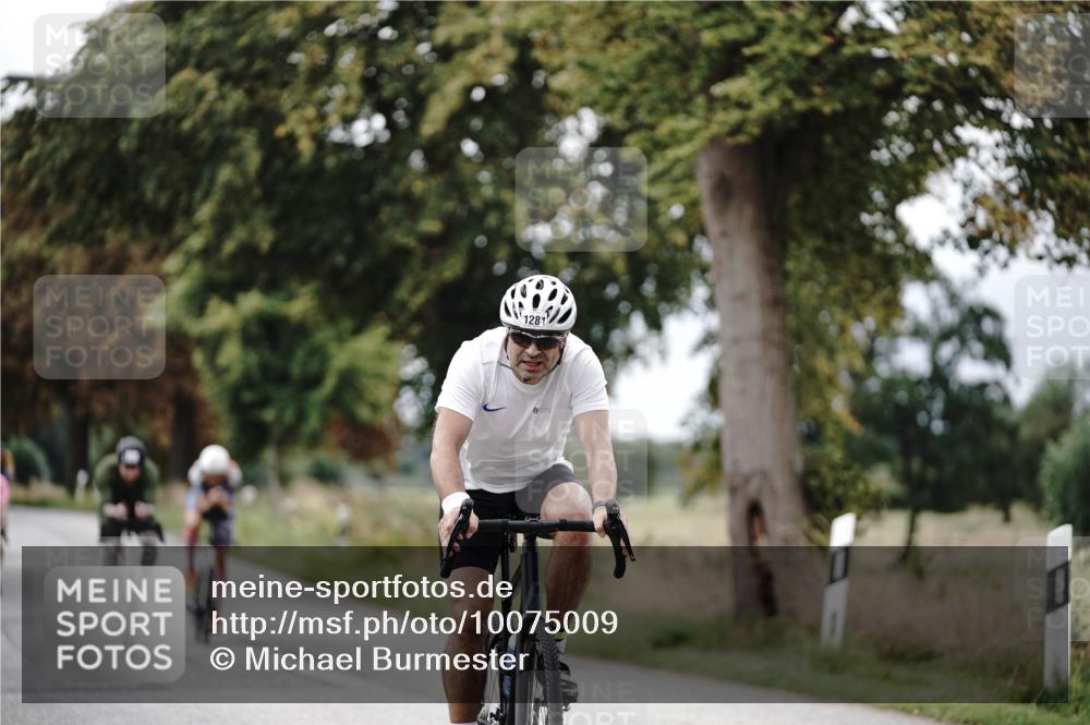 30.08.2026 - Elbe Triathlon Hamburg Michael Burmester http://msf.ph/oto/10075009 30.08.2026 10:57:00 Radfahren 942, 1064, 1144, 1281, 1284, 1314 meine-sportfotos.de
