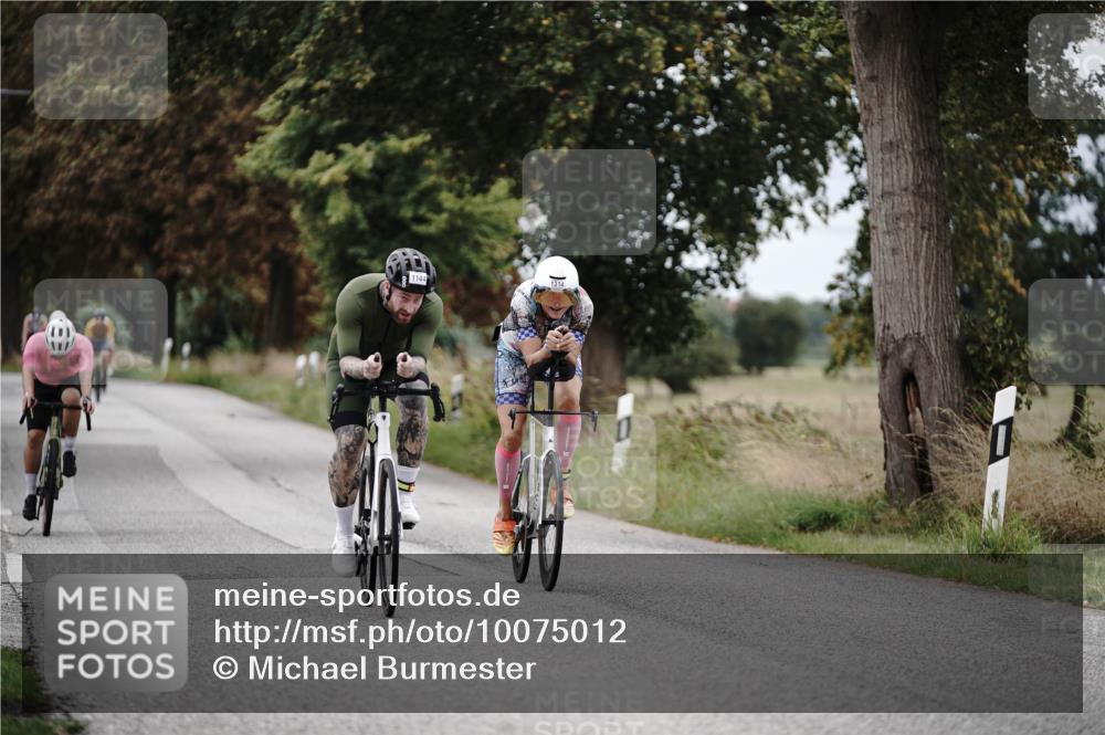 30.08.2026 - Elbe Triathlon Hamburg Michael Burmester http://msf.ph/oto/10075012 30.08.2026 10:57:01 Radfahren 942, 1064, 1144, 1151, 1281, 1284, 1314 meine-sportfotos.de