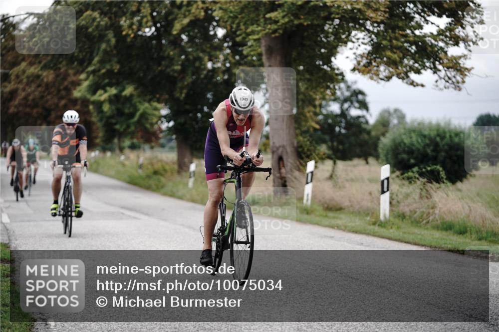 30.08.2026 - Elbe Triathlon Hamburg Michael Burmester http://msf.ph/oto/10075034 30.08.2026 10:57:30 Radfahren 1081, 1250, 1262, 1343, 1348 meine-sportfotos.de