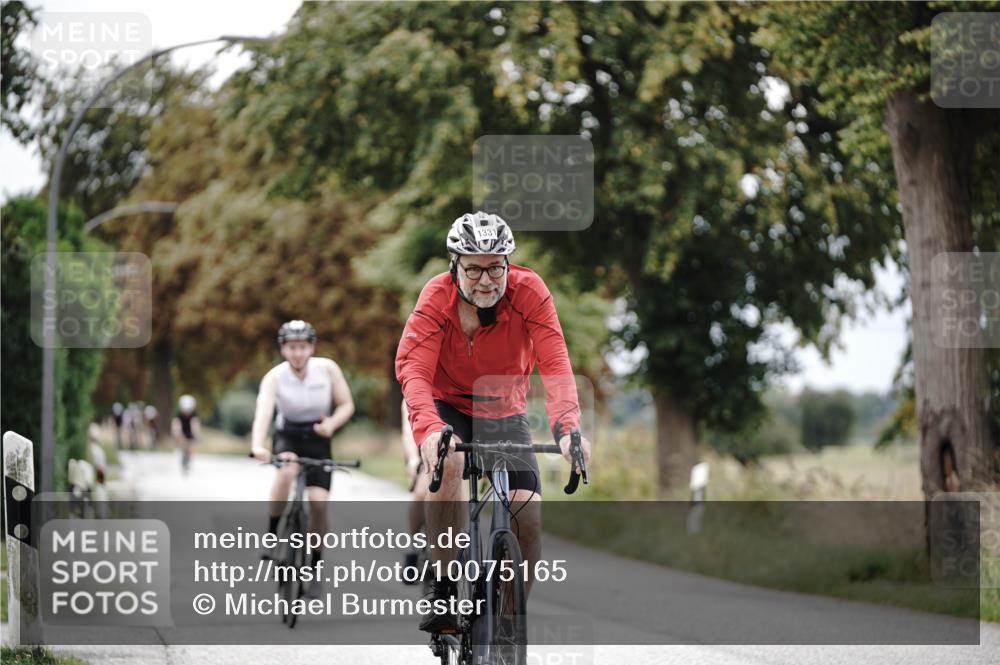 30.08.2026 - Elbe Triathlon Hamburg Michael Burmester http://msf.ph/oto/10075165 30.08.2026 10:59:54 Radfahren 1034, 1090, 1184, 1331, 1449 meine-sportfotos.de