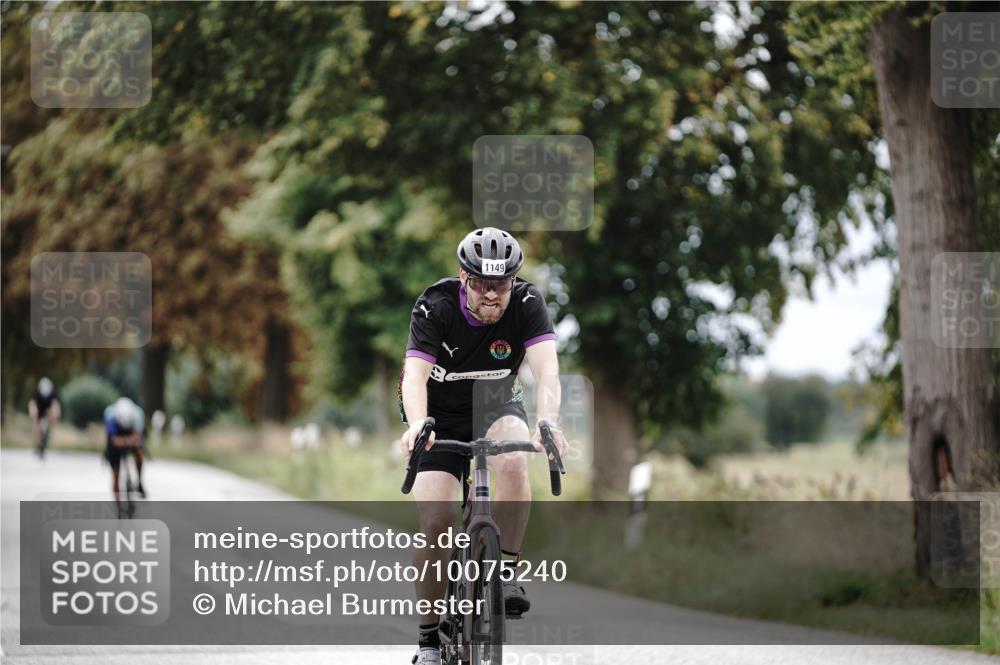 30.08.2026 - Elbe Triathlon Hamburg Michael Burmester http://msf.ph/oto/10075240 30.08.2026 11:01:03 Radfahren 1011, 1149, 1230 meine-sportfotos.de