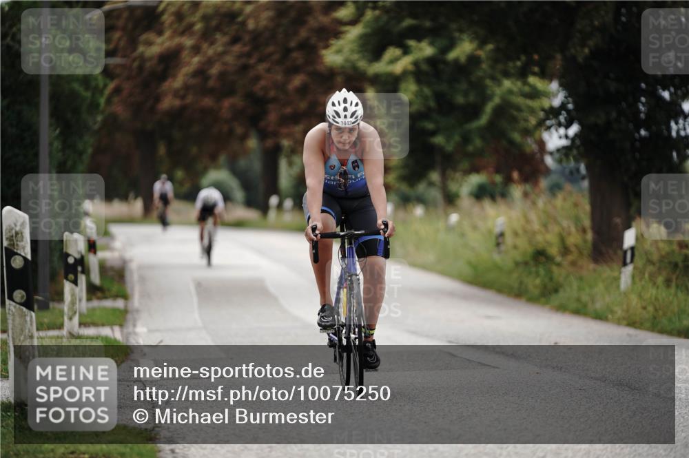 30.08.2026 - Elbe Triathlon Hamburg Michael Burmester http://msf.ph/oto/10075250 30.08.2026 11:01:17 Radfahren 1421, 1443 meine-sportfotos.de
