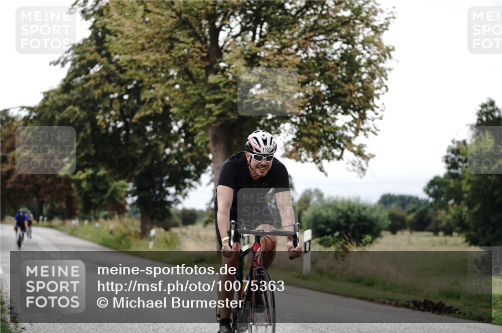 30.08.2026 - Elbe Triathlon Hamburg Michael Burmester http://msf.ph/oto/10075363 30.08.2026 11:03:40 Radfahren 1122, 1163, 1411 meine-sportfotos.de