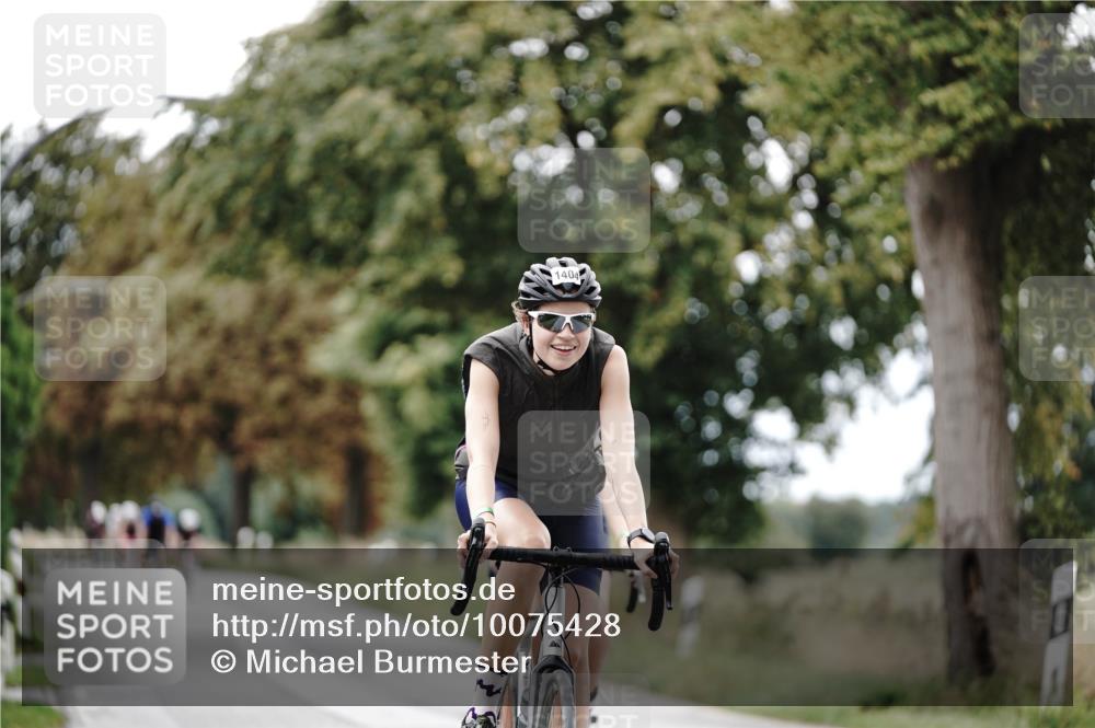 30.08.2026 - Elbe Triathlon Hamburg Michael Burmester http://msf.ph/oto/10075428 30.08.2026 11:04:32 Radfahren 1169, 1392, 1403, 1404 meine-sportfotos.de