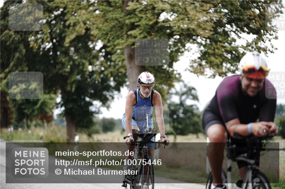 30.08.2026 - Elbe Triathlon Hamburg Michael Burmester http://msf.ph/oto/10075446 30.08.2026 11:04:44 Radfahren 1256, 1362 meine-sportfotos.de