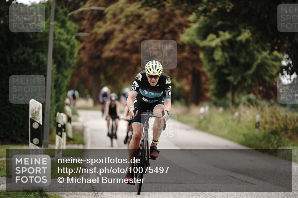 30.08.2026 - Elbe Triathlon Hamburg Michael Burmester http://msf.ph/oto/10075497 30.08.2026 11:05:44 Radfahren 894, 1177, 1347, 1451 meine-sportfotos.de