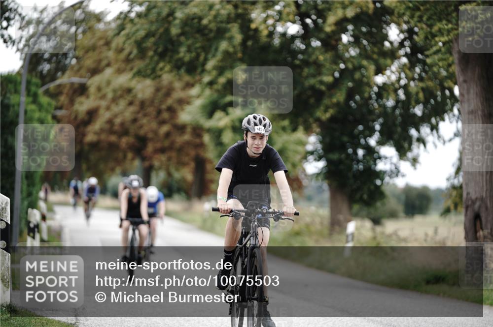30.08.2026 - Elbe Triathlon Hamburg Michael Burmester http://msf.ph/oto/10075503 30.08.2026 11:05:47 Radfahren 894, 1177, 1307, 1346, 1347, 1451 meine-sportfotos.de