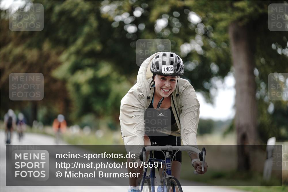 30.08.2026 - Elbe Triathlon Hamburg Michael Burmester http://msf.ph/oto/10075591 30.08.2026 11:06:44 Radfahren 1146, 1209, 1405, 1460 meine-sportfotos.de