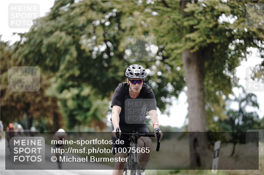 30.08.2026 - Elbe Triathlon Hamburg Michael Burmester http://msf.ph/oto/10075665 30.08.2026 11:07:41 Radfahren 925, 985, 1300, 1364, 1435, 1438, 1578 meine-sportfotos.de
