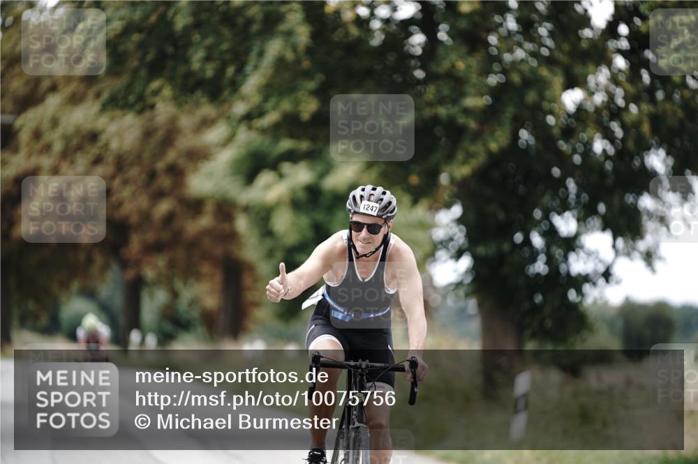 30.08.2026 - Elbe Triathlon Hamburg Michael Burmester http://msf.ph/oto/10075756 30.08.2026 11:08:53 Radfahren 1247, 1355 meine-sportfotos.de