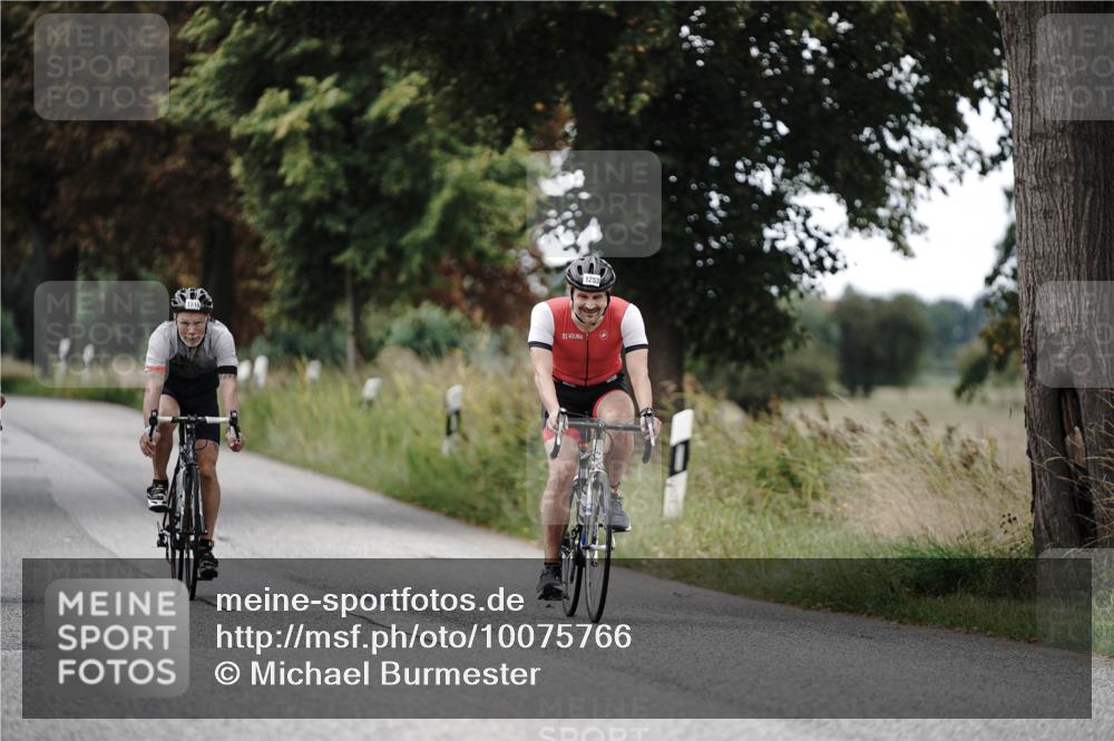 30.08.2026 - Elbe Triathlon Hamburg Michael Burmester http://msf.ph/oto/10075766 30.08.2026 11:09:07 Radfahren 1128, 1253, 1316 meine-sportfotos.de