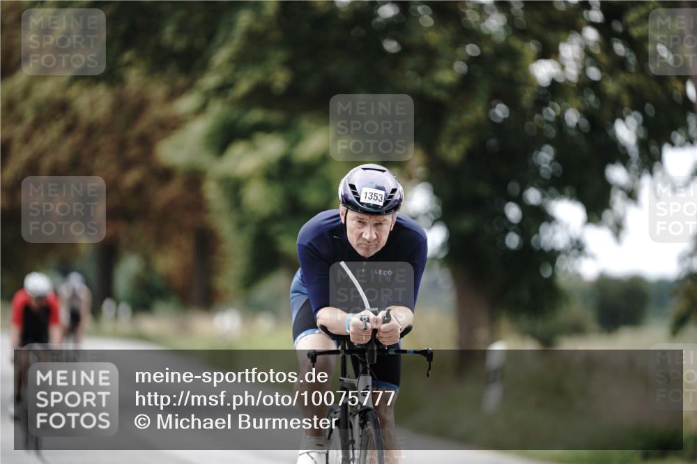 30.08.2026 - Elbe Triathlon Hamburg Michael Burmester http://msf.ph/oto/10075777 30.08.2026 11:09:18 Radfahren 1299, 1353, 1422, 1441 meine-sportfotos.de