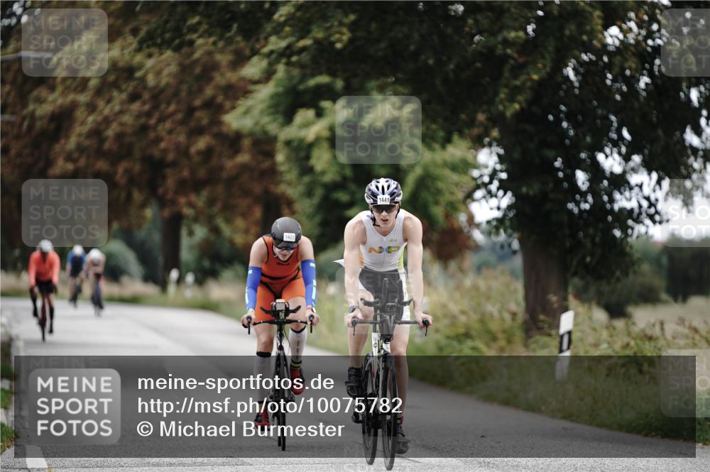 30.08.2026 - Elbe Triathlon Hamburg Michael Burmester http://msf.ph/oto/10075782 30.08.2026 11:09:22 Radfahren 1299, 1422, 1441, 1446 meine-sportfotos.de
