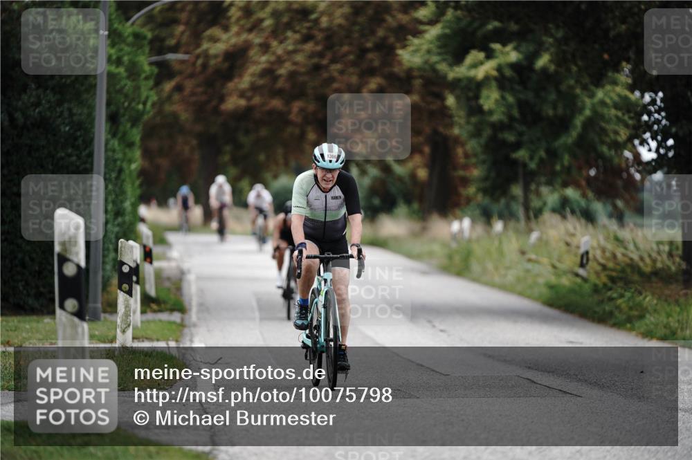 30.08.2026 - Elbe Triathlon Hamburg Michael Burmester http://msf.ph/oto/10075798 30.08.2026 11:09:39 Radfahren 1366, 1507, 1531 meine-sportfotos.de