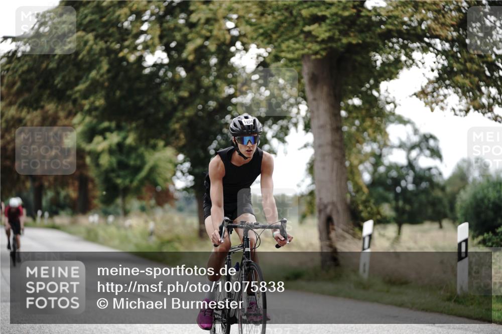 30.08.2026 - Elbe Triathlon Hamburg Michael Burmester http://msf.ph/oto/10075838 30.08.2026 11:10:00 Radfahren 1324, 1345, 1357, 1458 meine-sportfotos.de