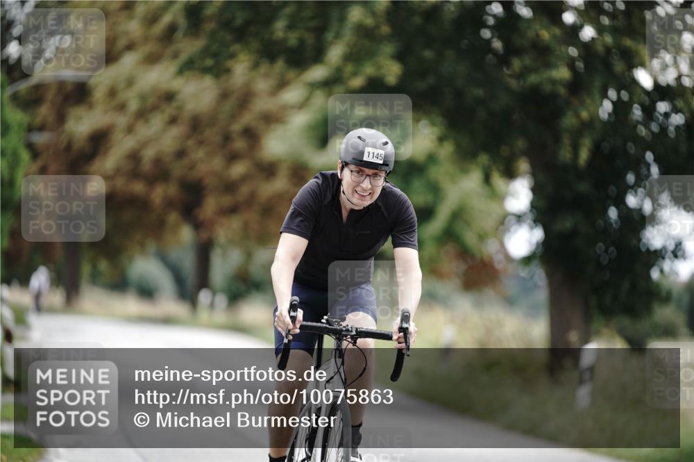 30.08.2026 - Elbe Triathlon Hamburg Michael Burmester http://msf.ph/oto/10075863 30.08.2026 11:10:22 Radfahren 1145, 1239 meine-sportfotos.de
