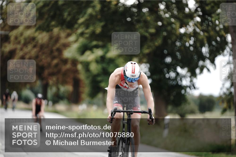 30.08.2026 - Elbe Triathlon Hamburg Michael Burmester http://msf.ph/oto/10075880 30.08.2026 11:10:47 Radfahren 1447, 1452, 1463 meine-sportfotos.de