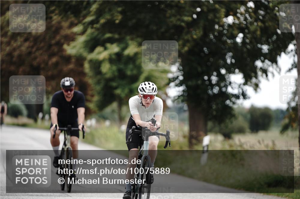 30.08.2026 - Elbe Triathlon Hamburg Michael Burmester http://msf.ph/oto/10075889 30.08.2026 11:10:56 Radfahren 1174, 1518 meine-sportfotos.de