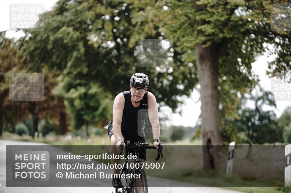 30.08.2026 - Elbe Triathlon Hamburg Michael Burmester http://msf.ph/oto/10075907 30.08.2026 11:11:24 Radfahren 1350 meine-sportfotos.de