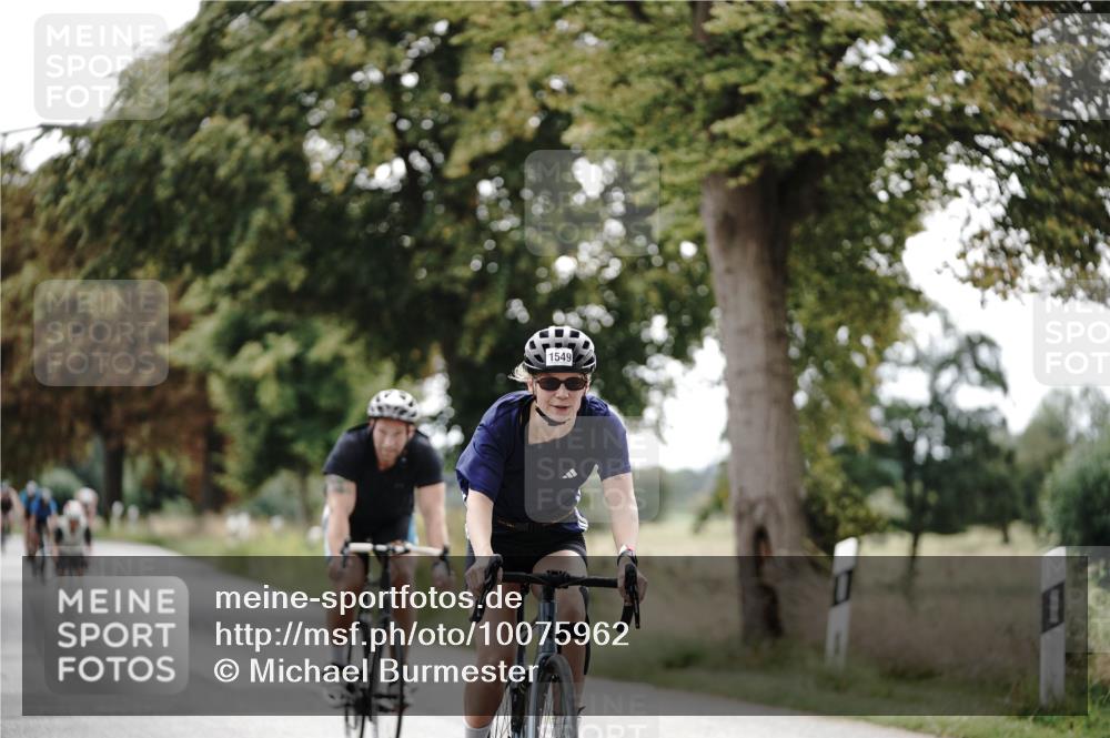 30.08.2026 - Elbe Triathlon Hamburg Michael Burmester http://msf.ph/oto/10075962 30.08.2026 11:12:30 Radfahren 1252, 1288, 1444, 1467, 1479, 1549 meine-sportfotos.de