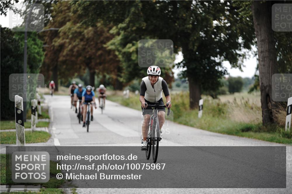 30.08.2026 - Elbe Triathlon Hamburg Michael Burmester http://msf.ph/oto/10075967 30.08.2026 11:12:33 Radfahren 1252, 1288, 1444, 1467, 1479, 1496 meine-sportfotos.de
