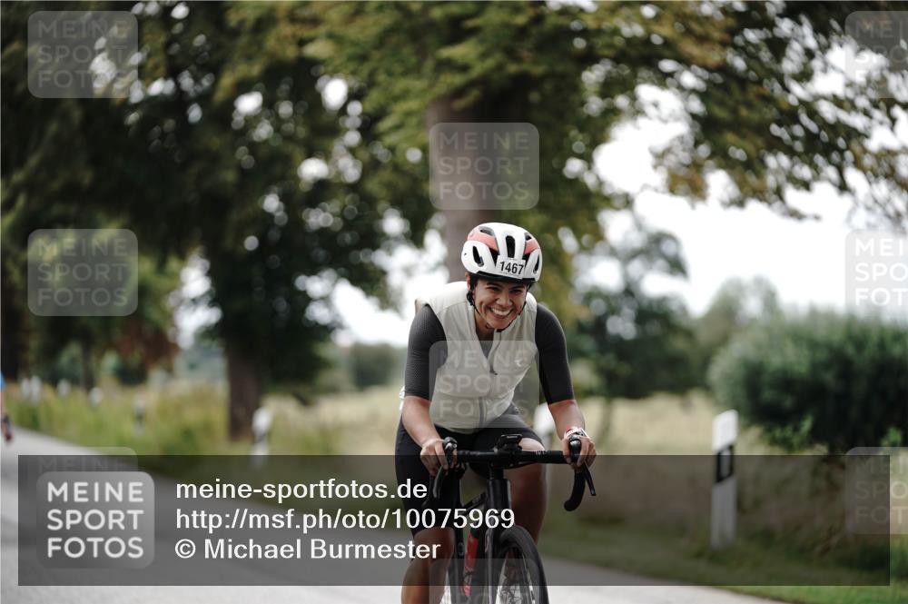 30.08.2026 - Elbe Triathlon Hamburg Michael Burmester http://msf.ph/oto/10075969 30.08.2026 11:12:34 Radfahren 1252, 1444, 1467, 1479, 1496 meine-sportfotos.de