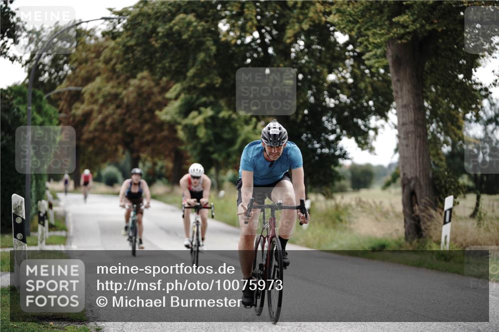 30.08.2026 - Elbe Triathlon Hamburg Michael Burmester http://msf.ph/oto/10075973 30.08.2026 11:12:36 Radfahren 1252, 1444, 1467, 1479, 1496 meine-sportfotos.de
