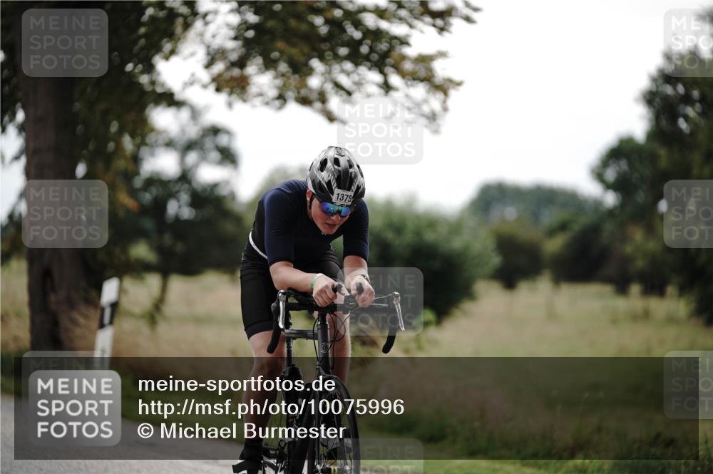 30.08.2026 - Elbe Triathlon Hamburg Michael Burmester http://msf.ph/oto/10075996 30.08.2026 11:12:54 Radfahren 1375, 1503, 1551 meine-sportfotos.de