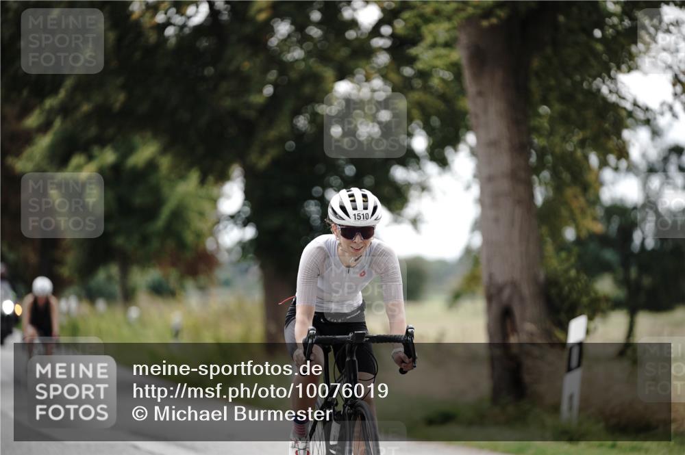 30.08.2026 - Elbe Triathlon Hamburg Michael Burmester http://msf.ph/oto/10076019 30.08.2026 11:13:18 Radfahren 1294, 1440, 1480, 1510, 1583 meine-sportfotos.de