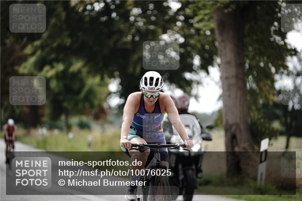 30.08.2026 - Elbe Triathlon Hamburg Michael Burmester http://msf.ph/oto/10076025 30.08.2026 11:13:23 Radfahren 1304, 1343, 1440, 1480, 1513, 1583 meine-sportfotos.de