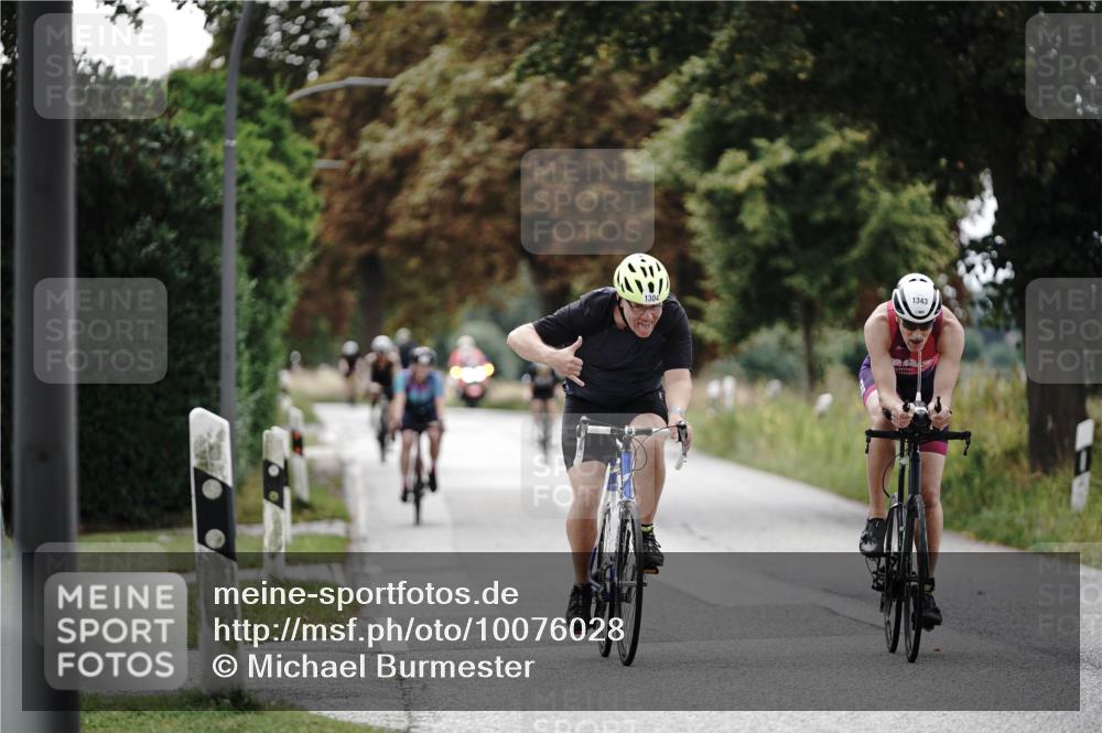 30.08.2026 - Elbe Triathlon Hamburg Michael Burmester http://msf.ph/oto/10076028 30.08.2026 11:13:25 Radfahren 1304, 1343, 1513, 1529, 1575, 1583 meine-sportfotos.de